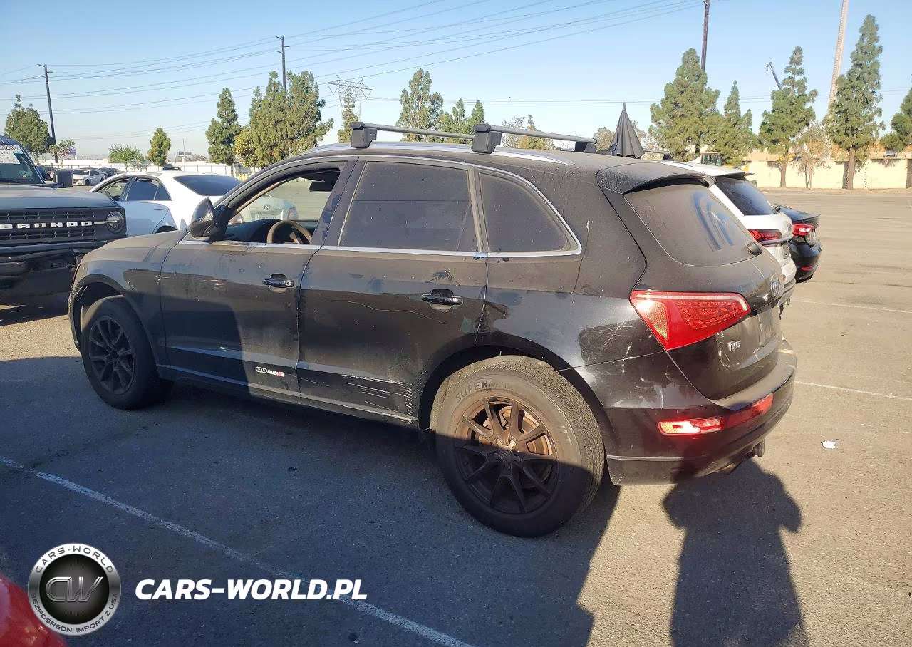 2010 Audi Q5 Premium VIN:WA1CKAFP7AA032628 - 2