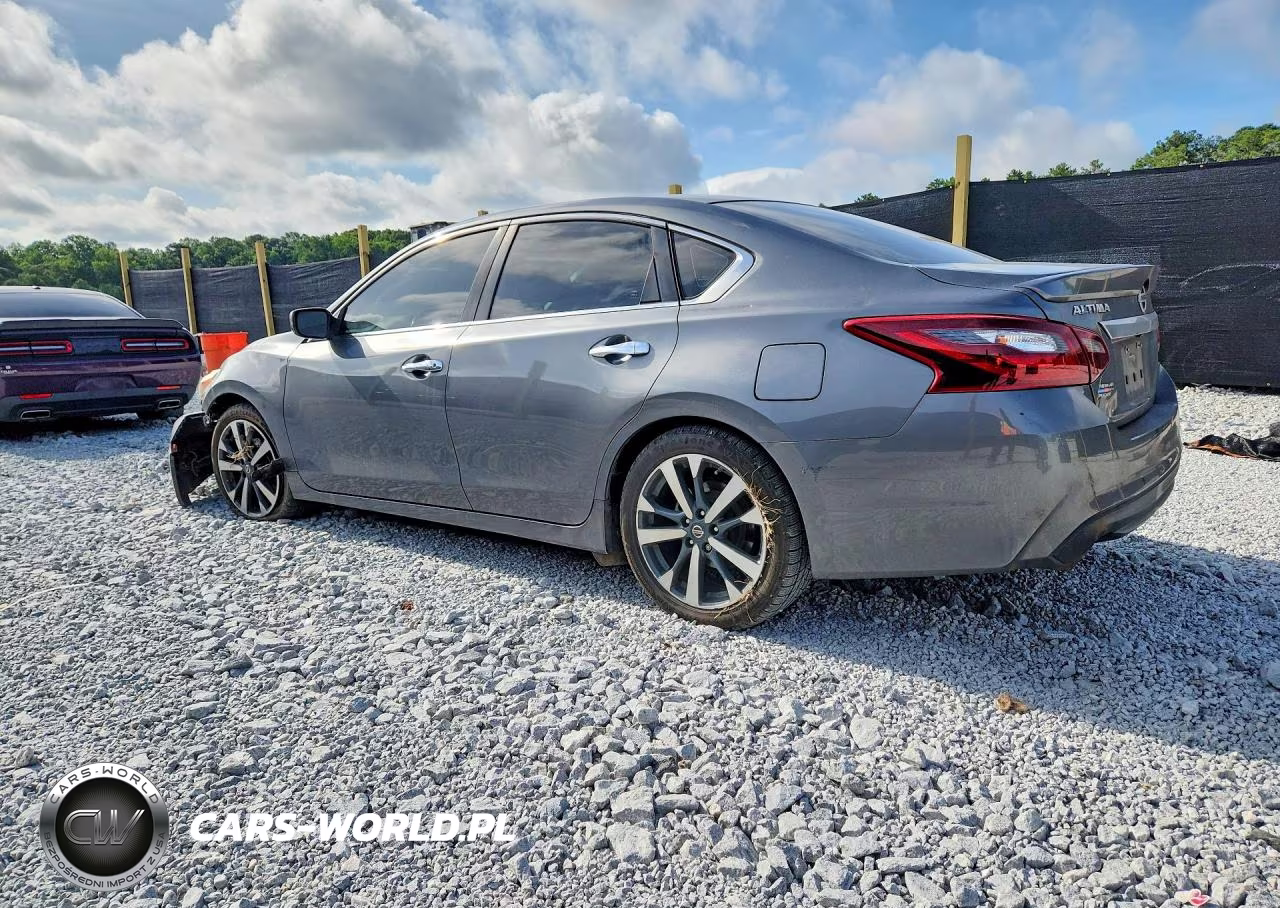 2017 Nissan Altima 2.5 Sr VIN:1N4AL3AP3HC151214 - 2