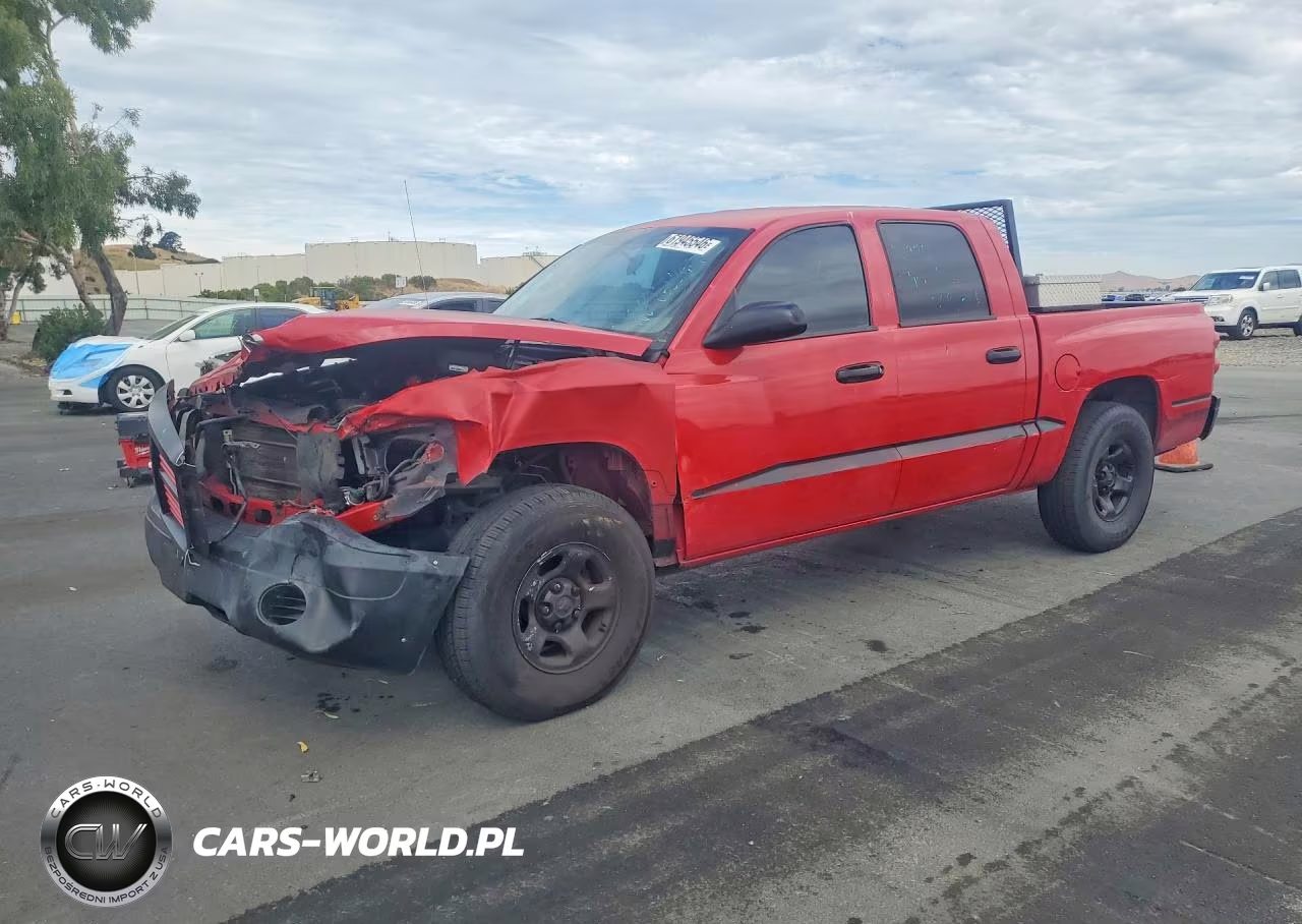2005 Dodge Dakota Quad