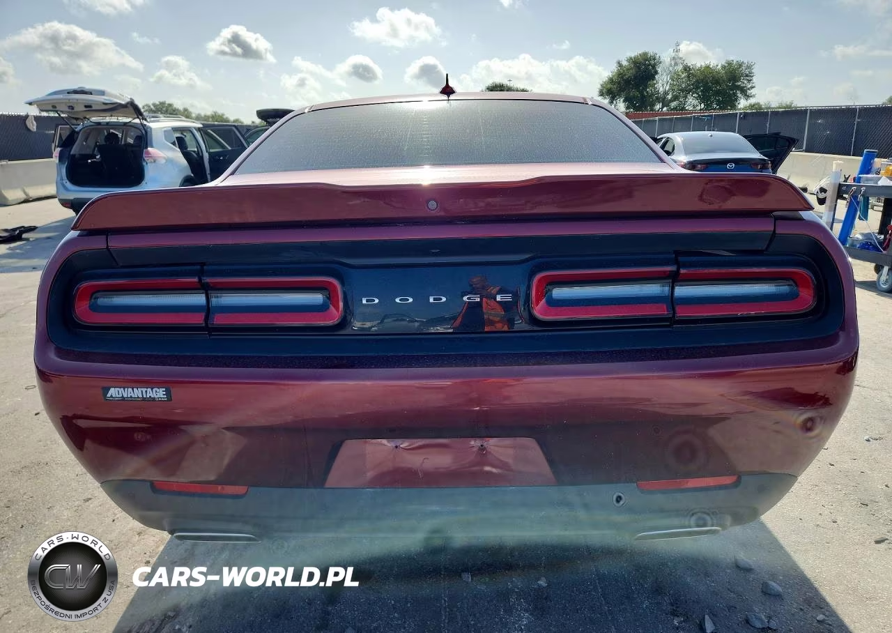 2020 Dodge Challenger Sxt VIN:2C3CDZAG9LH149433 - 6