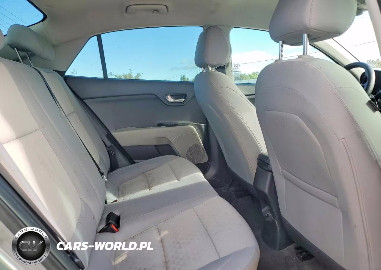 2021 Kia Rio S VIN:3KPA24AD1ME425120 - 10