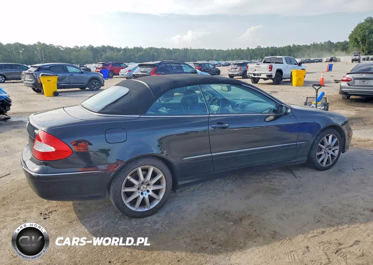 2007 Mercedes-Benz Clk 350 VIN:WDBTK56F47T086615 - 3