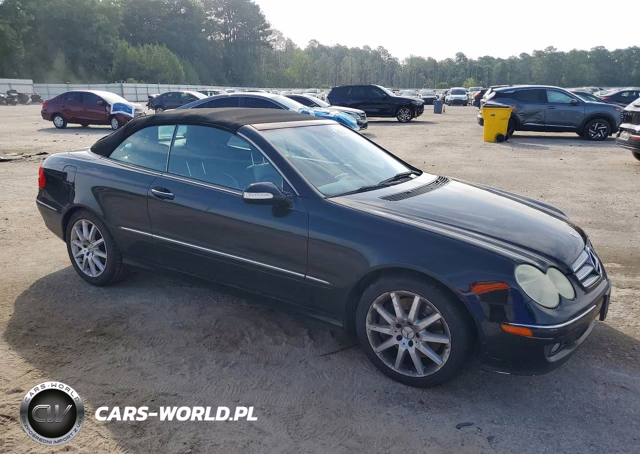 2007 Mercedes-Benz Clk 350 VIN:WDBTK56F47T086615 - 4
