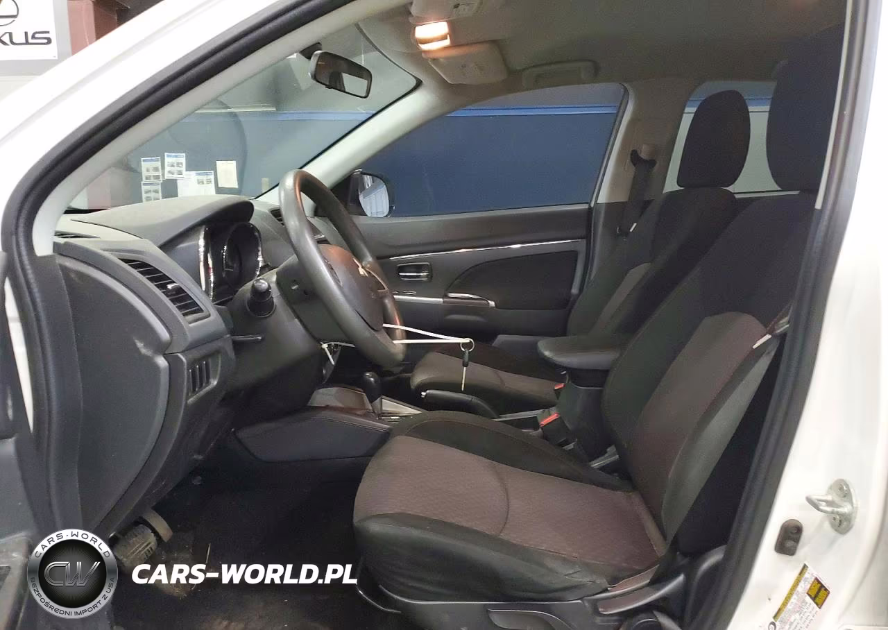 2018 Mitsubishi Outlander Sport Es VIN:JA4AP3AU0JZ014717 - 7
