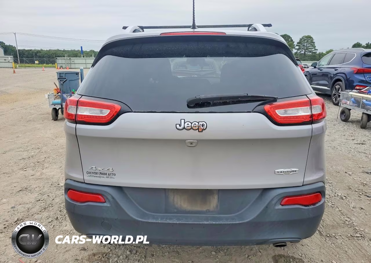 2014 Jeep Cherokee Latitude VIN:1C4PJMCS5EW193122 - 6