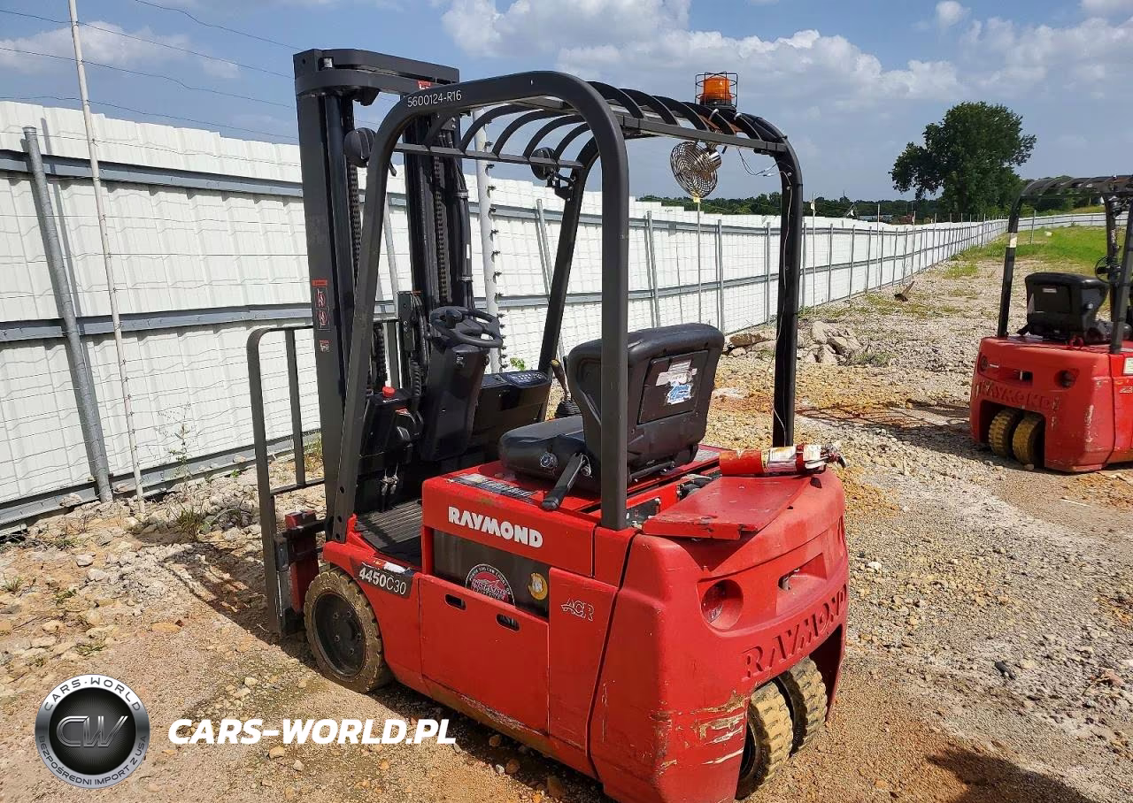 2016 Raymond 4450C30 Forklift VIN:00000004451613484 - 3