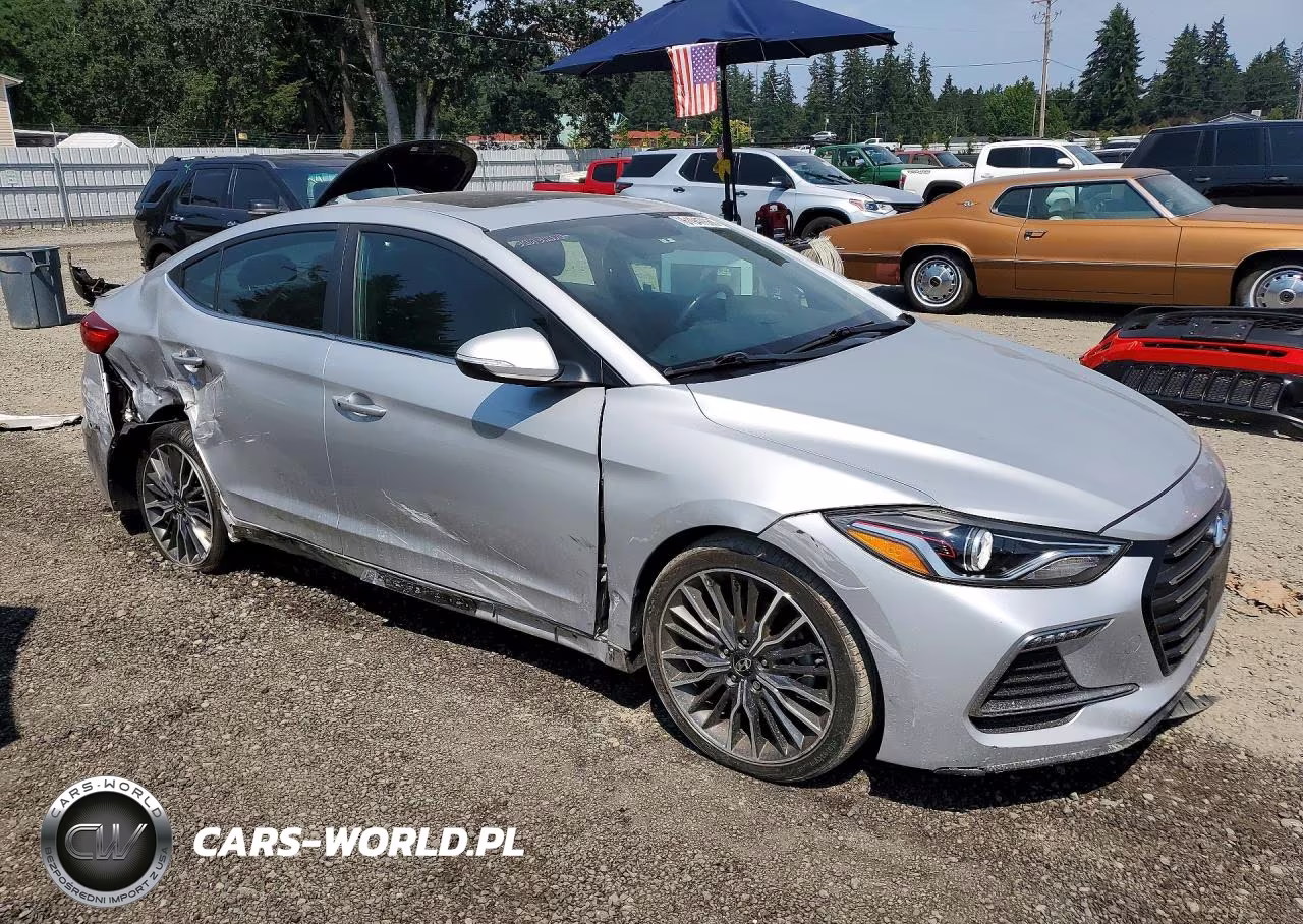 2018 Hyundai Elantra Sport VIN:KMHD04LB1JU542641 - 4