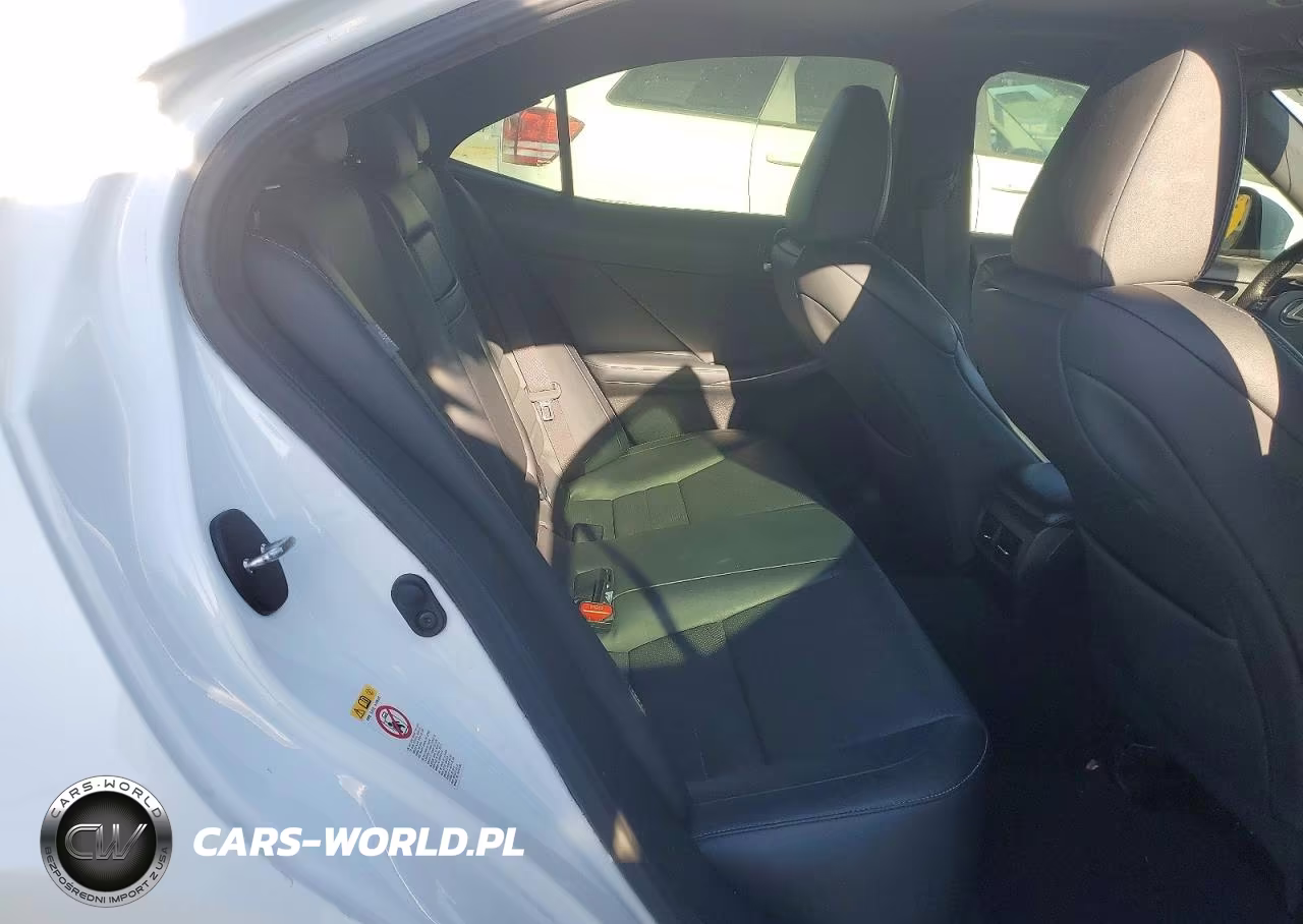 2018 Lexus Is 300 VIN:JTHBA1D20J5081320 - 10