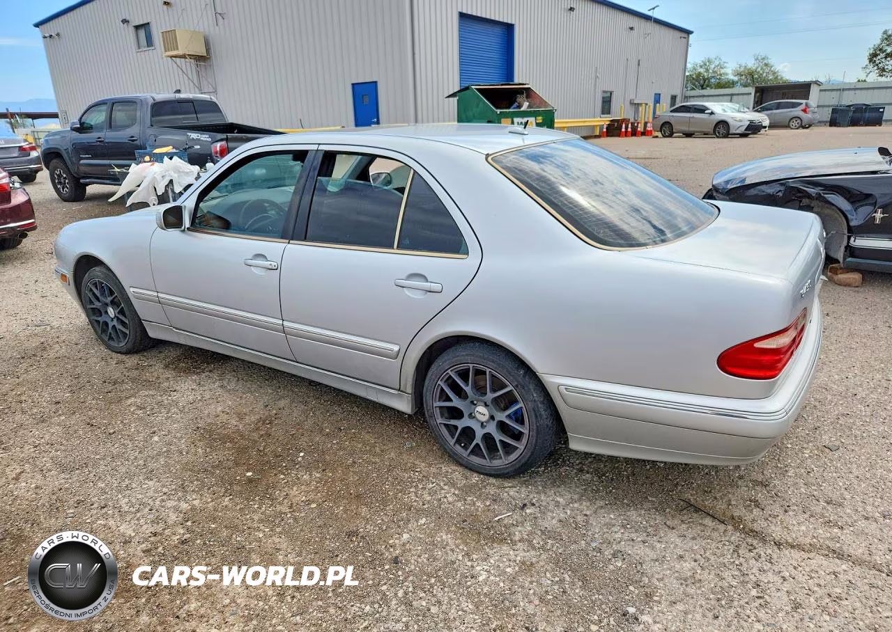 2000 Mercedes-Benz E 430 VIN:WDBJF83J6YX034323 - 2