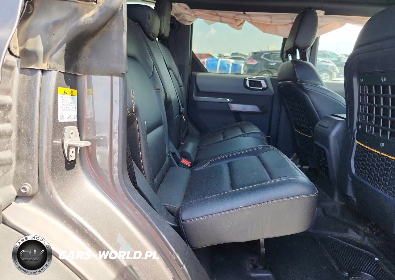 2023 Ford Bronco Base VIN:1FMEE5DP3PLB76749 - 11