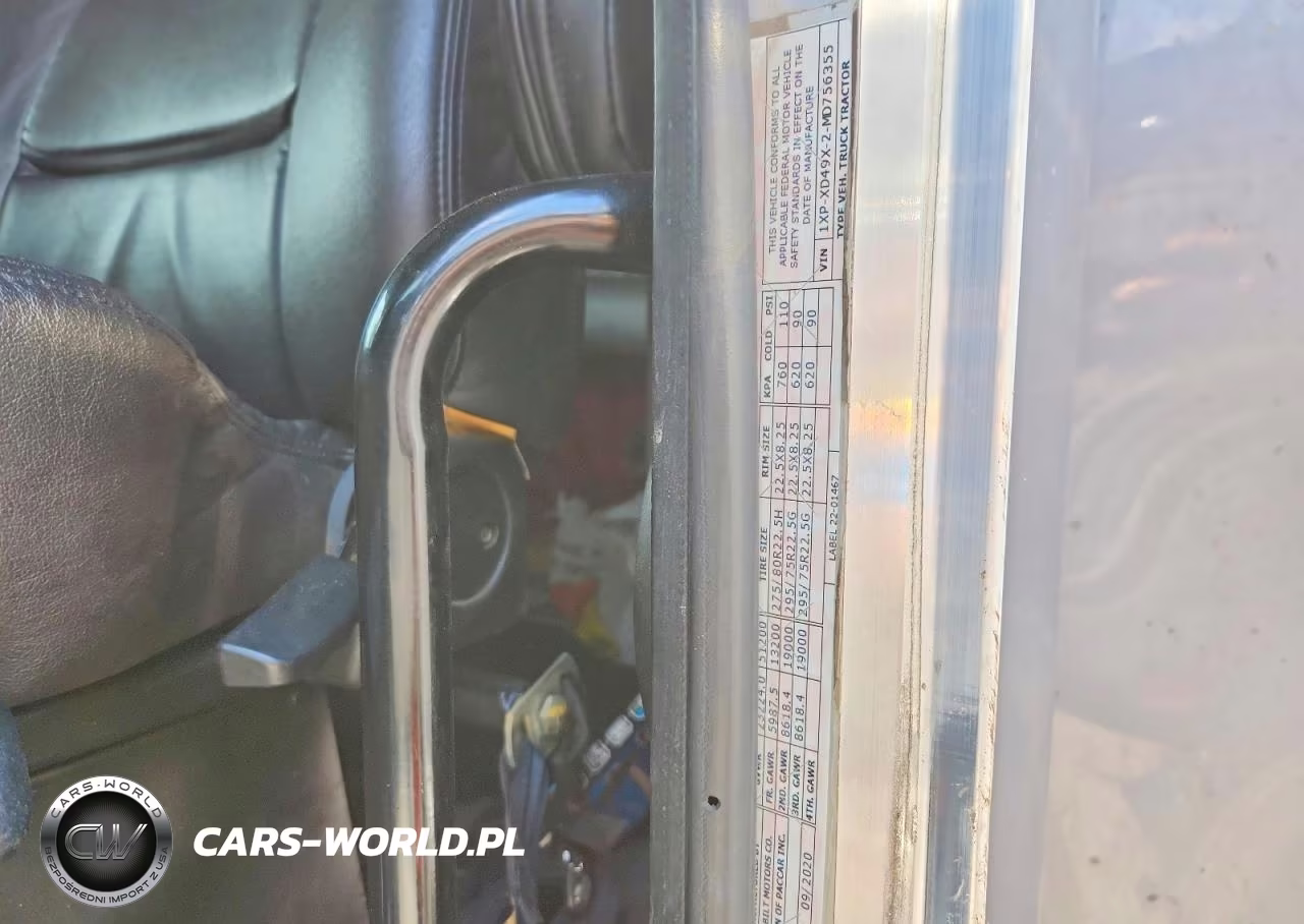 2021 Peterbilt 389 Semi Truck VIN:1XPXD49X2MD756355 - 13