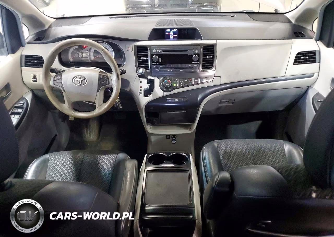 2012 Toyota Sienna Sport VIN:5TDXK3DC8CS230689 - 8