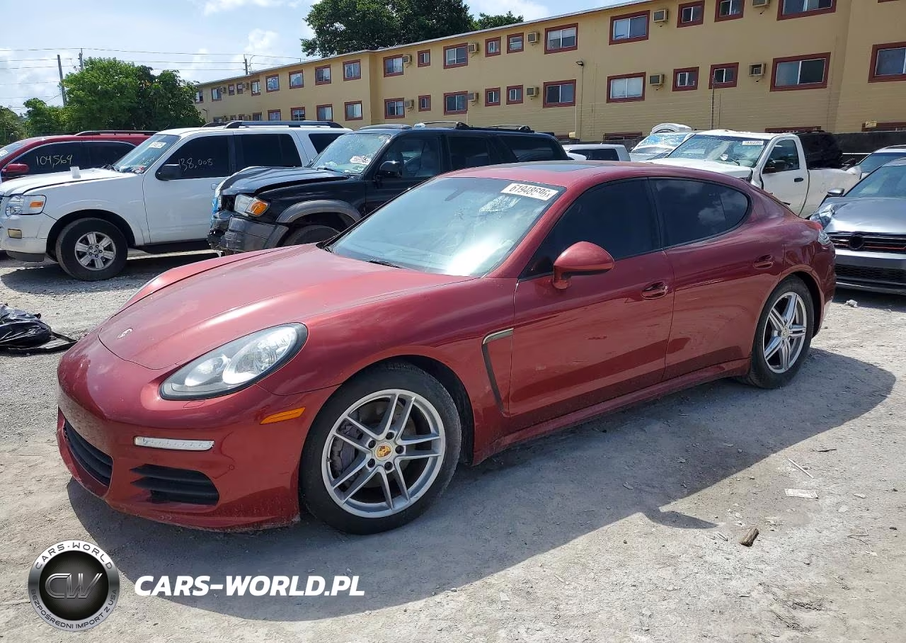 2015 Porsche Panamera 4