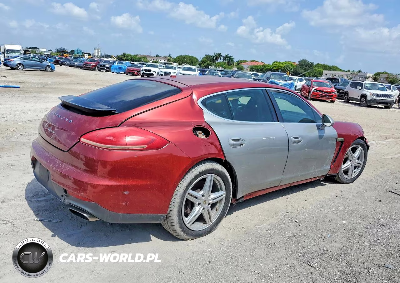 2015 Porsche Panamera 4 VIN:WP0AA2A73FL000977 - 3