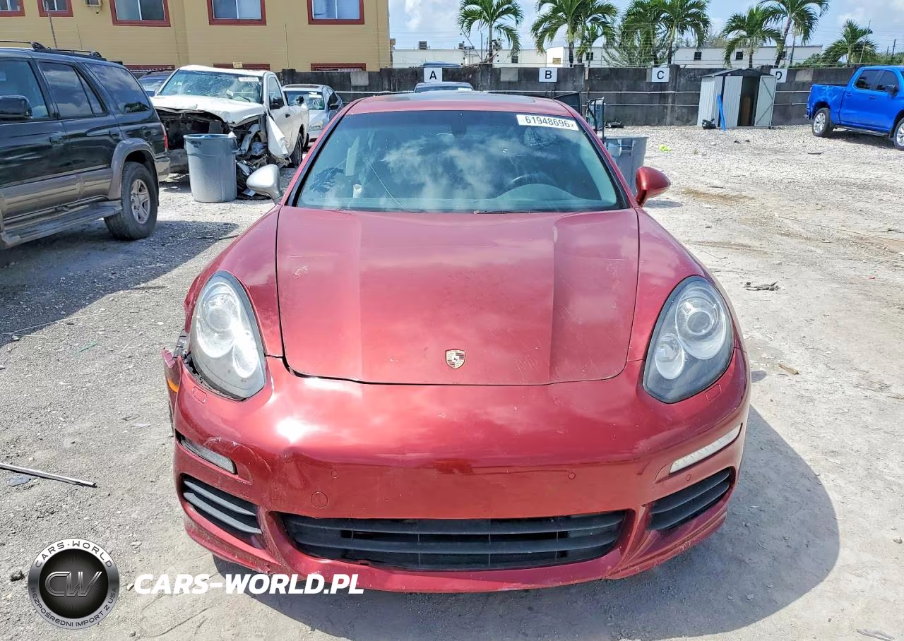 2015 Porsche Panamera 4 VIN:WP0AA2A73FL000977 - 5