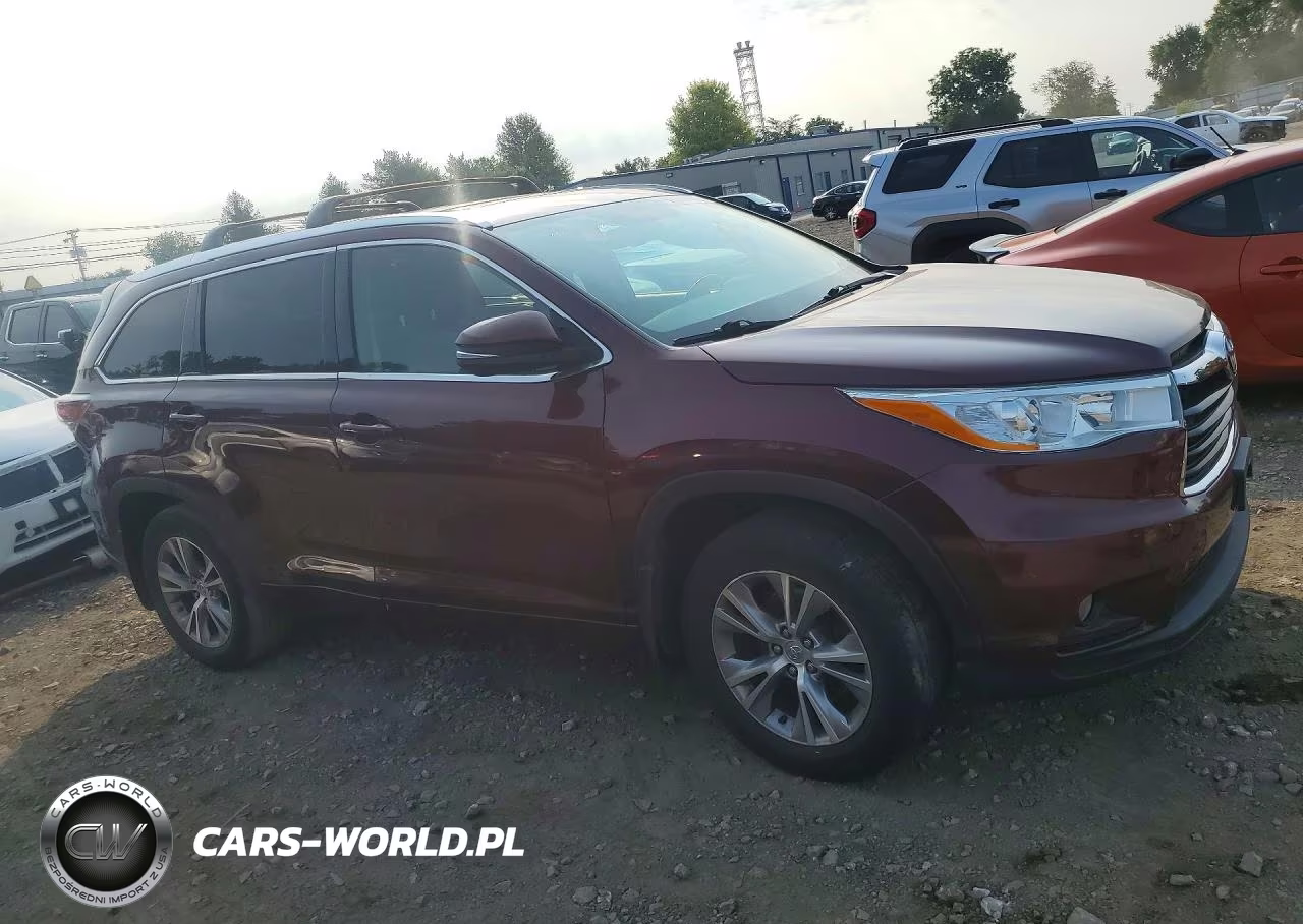 2015 Toyota Highlander Xle VIN:5TDJKRFH3FS157706 - 4