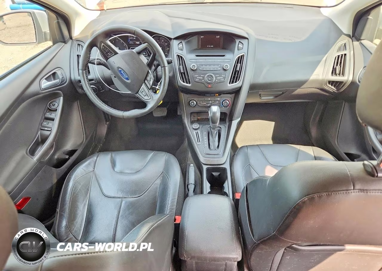 2015 Ford Focus Se VIN:1FADP3K22FL283818 - 8