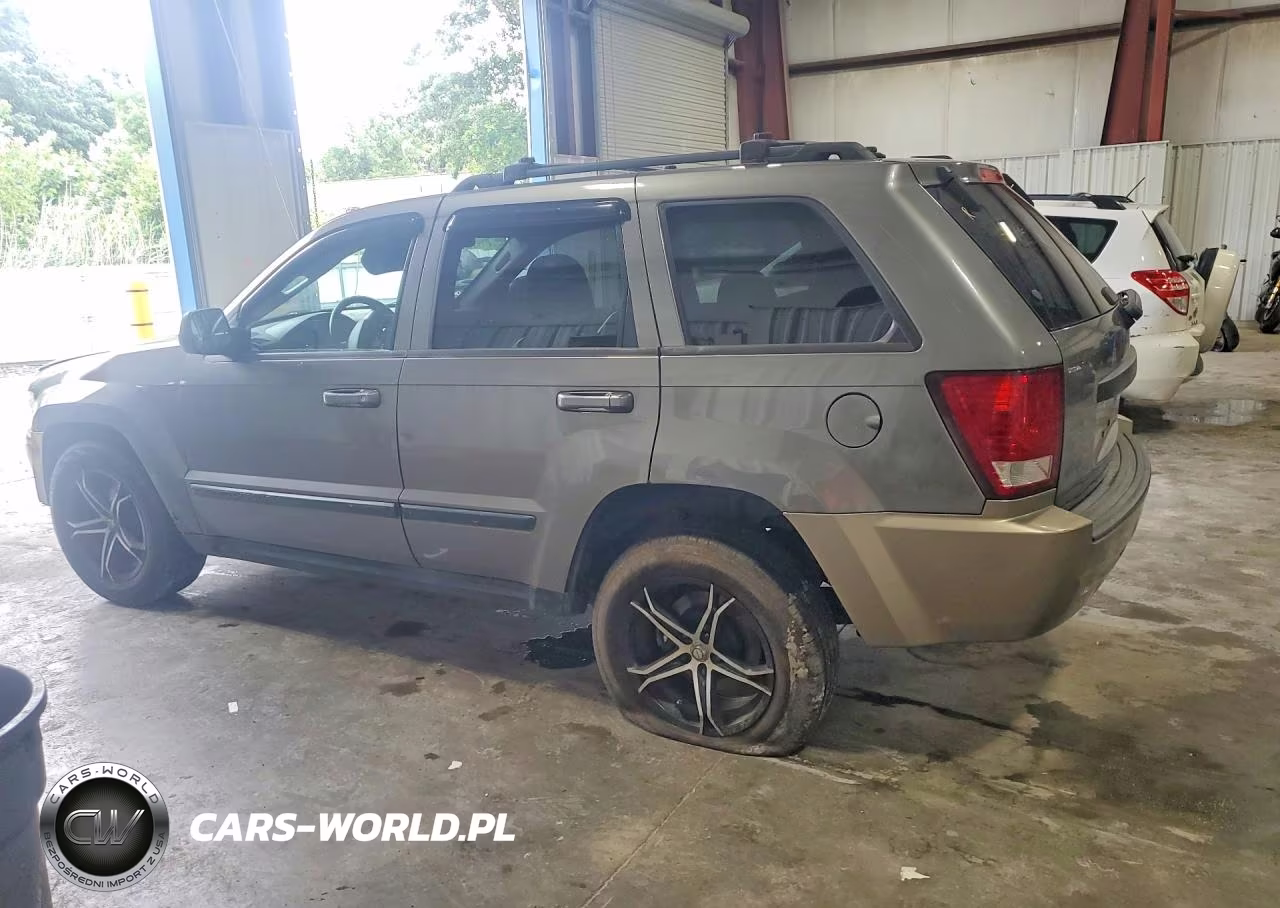 2008 Jeep Grand Cherokee Laredo VIN:1J8GR48K68C103833 - 2