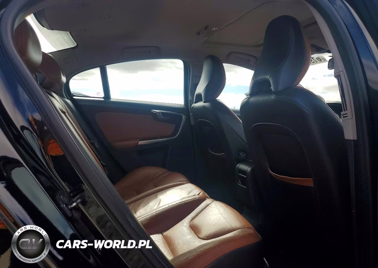 2012 Volvo S60 T5 VIN:YV1622FS7C2133964 - 10