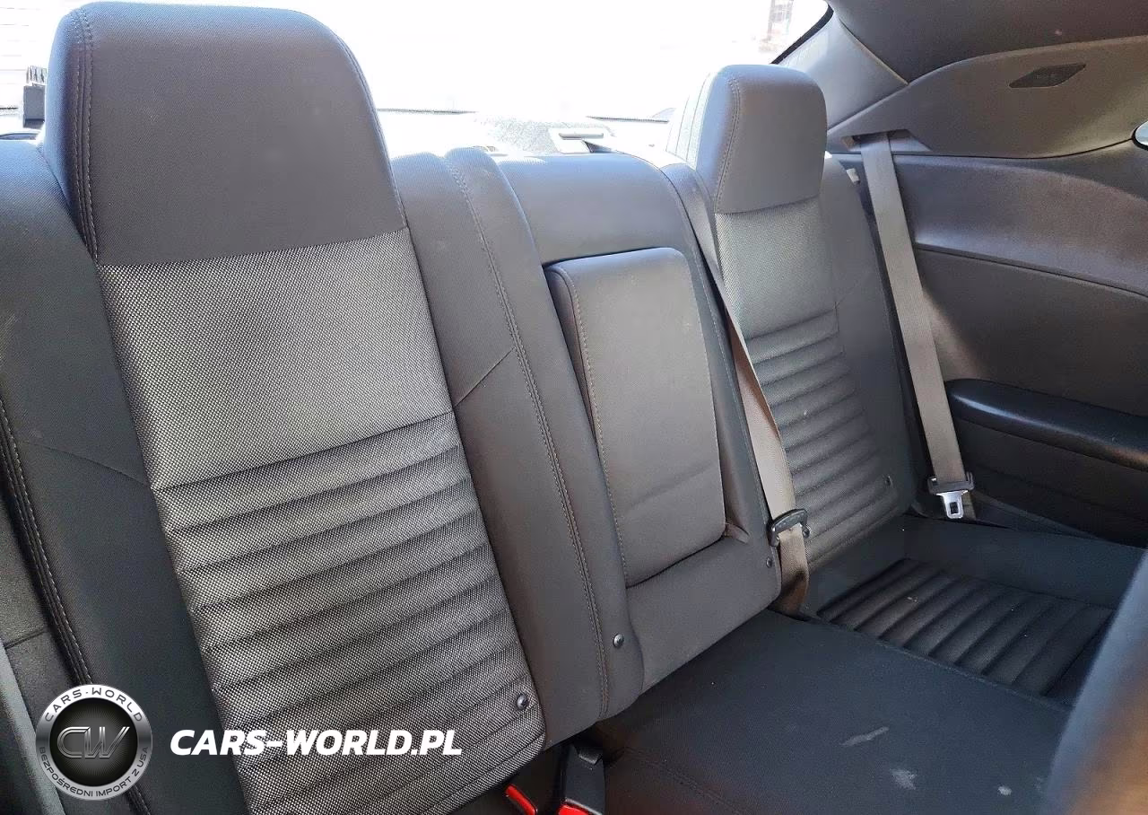 2013 Dodge Challenger Sxt VIN:2C3CDYAG8DH693756 - 10