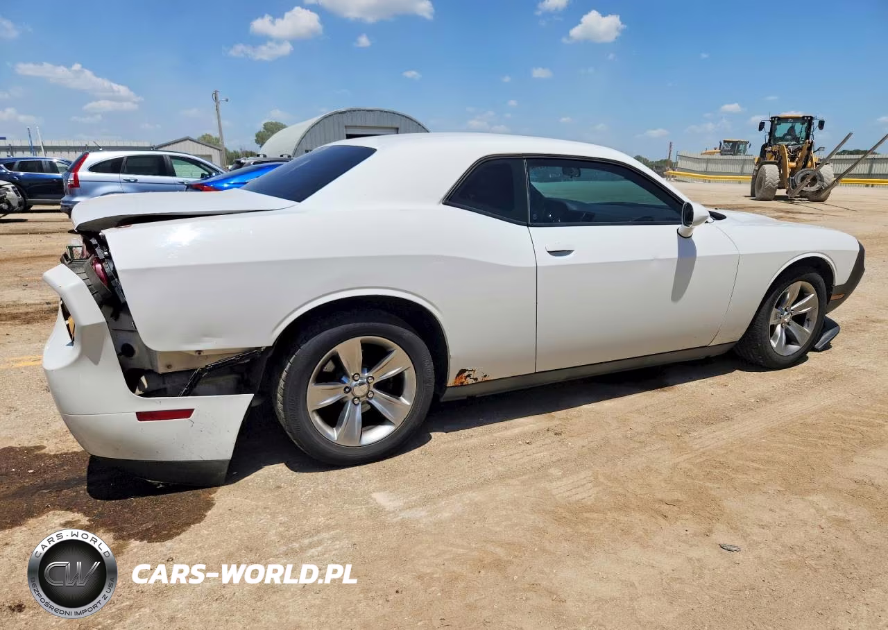 2013 Dodge Challenger Sxt VIN:2C3CDYAG8DH693756 - 3
