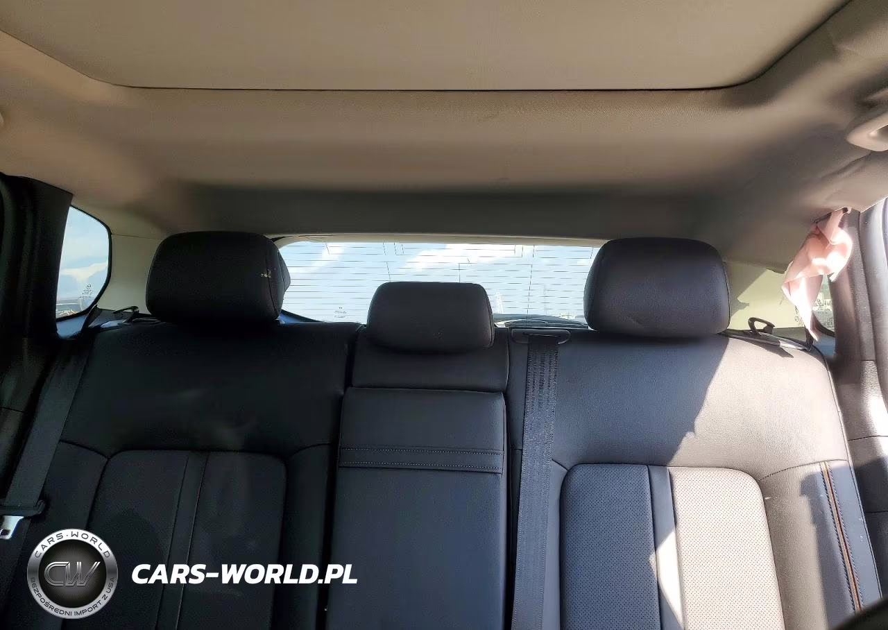 2026 Mazda Cx-50 Premium VIN:7MMVAADW3TN145886 - 10