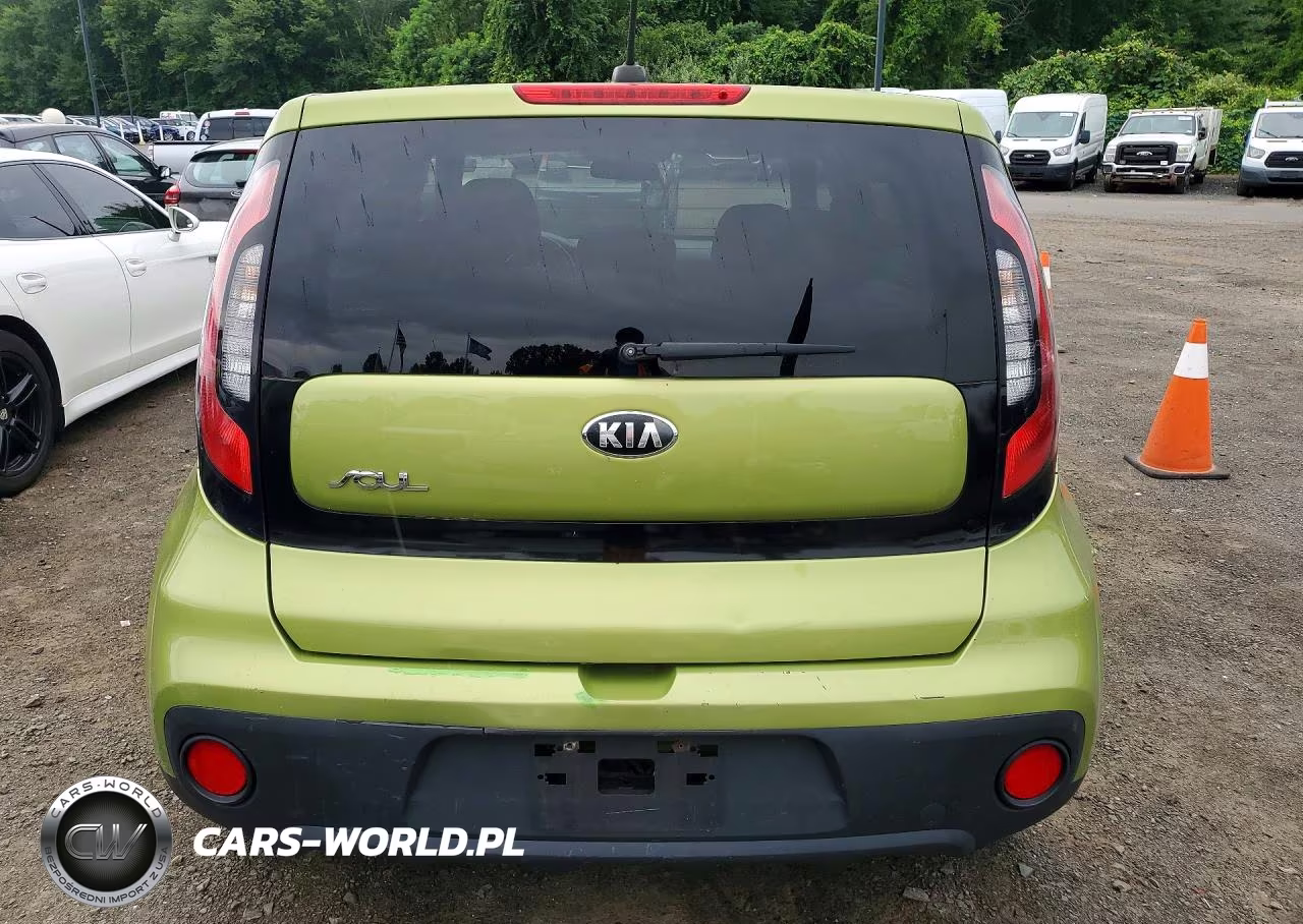 2017 Kia Soul Base VIN:KNDJN2A20H7884204 - 6