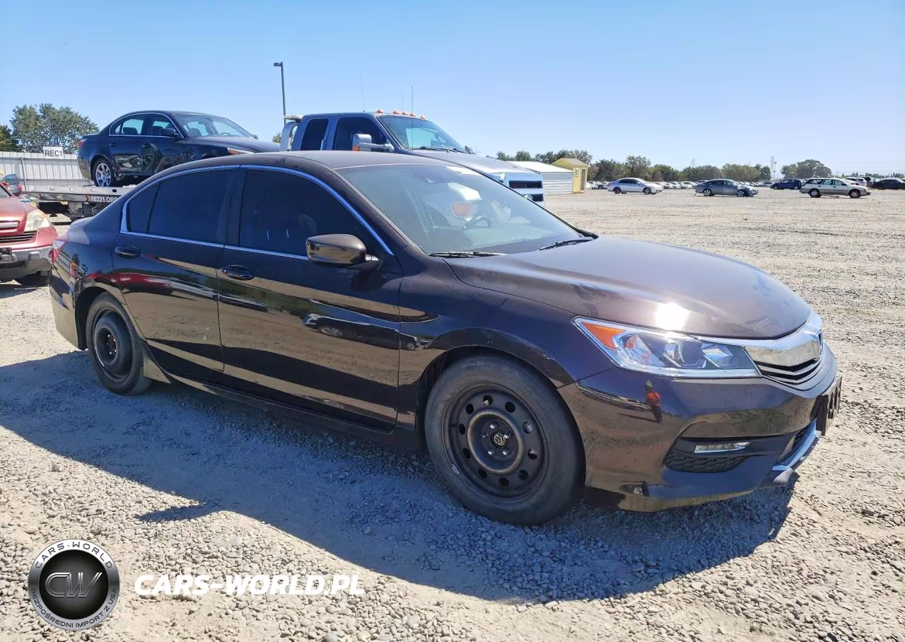 2017 Honda Accord Sport VIN:1HGCR2F67HA072282 - 4