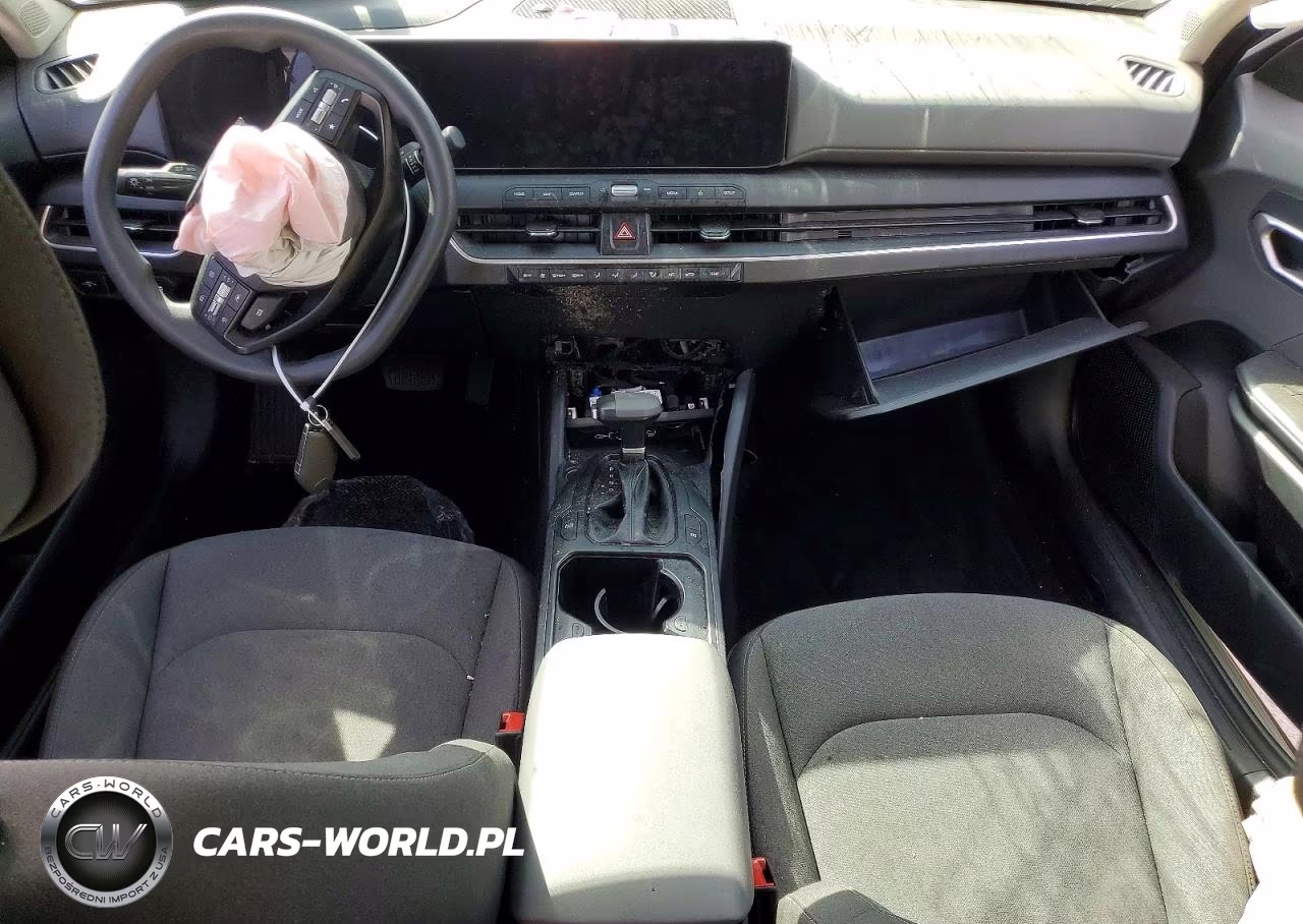 2025 Kia K4 Lxs VIN:3KPFT4DE6SE093552 - 8