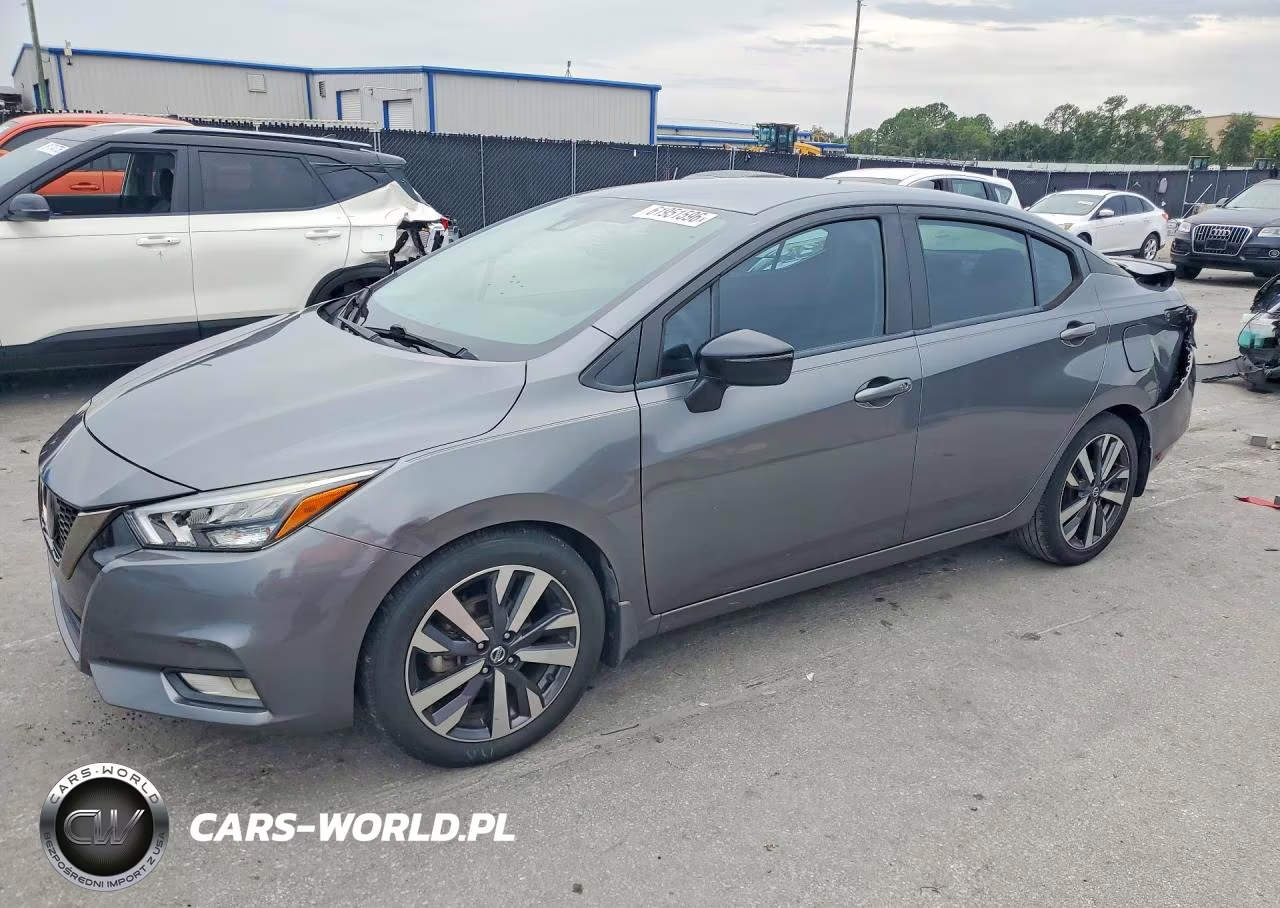 2020 Nissan Versa Sr – zdjęcie 1 z 12