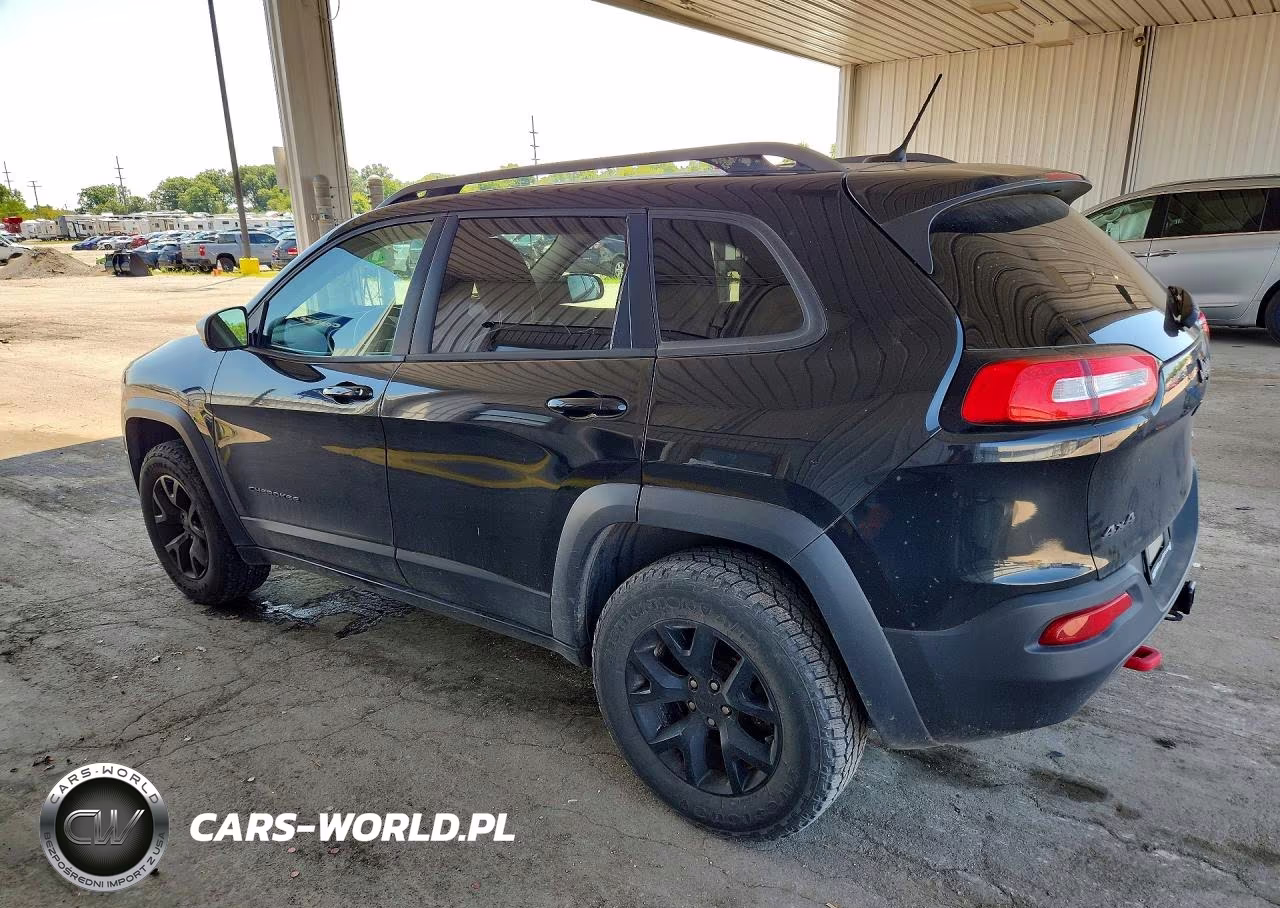 2015 Jeep Cherokee Trailhawk VIN:1C4PJMBS0FW775843 - 2