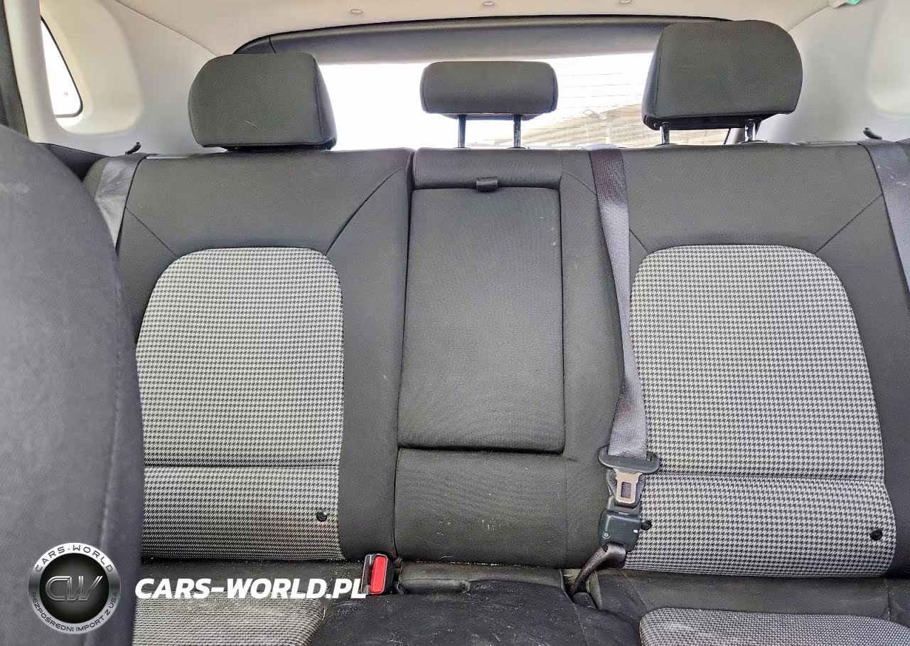 2019 Hyundai Kona Sel VIN:KM8K22AA3KU204692 - 10