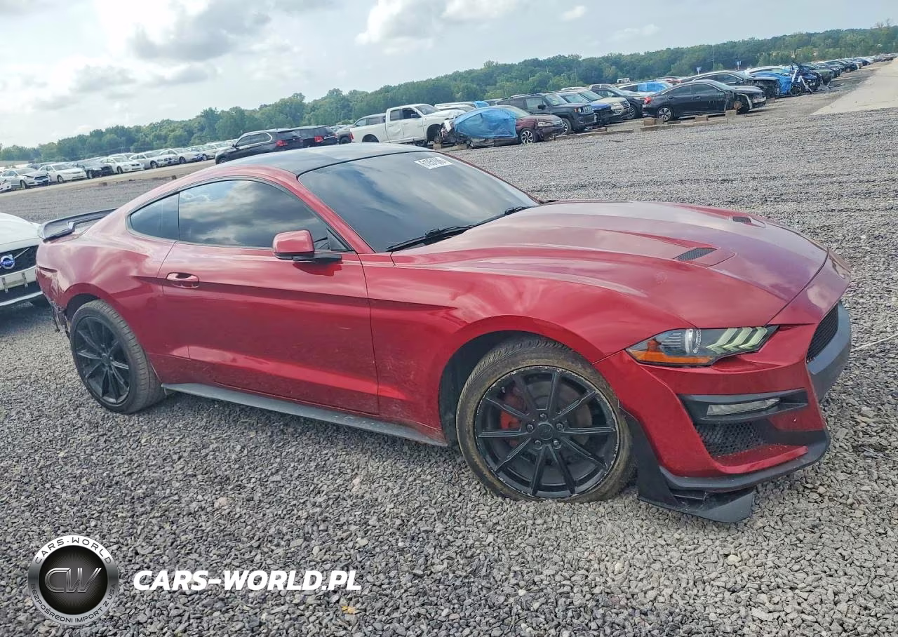 2018 FORD MUSTANG VIN:1FA6P8TH8J5175581 - 4