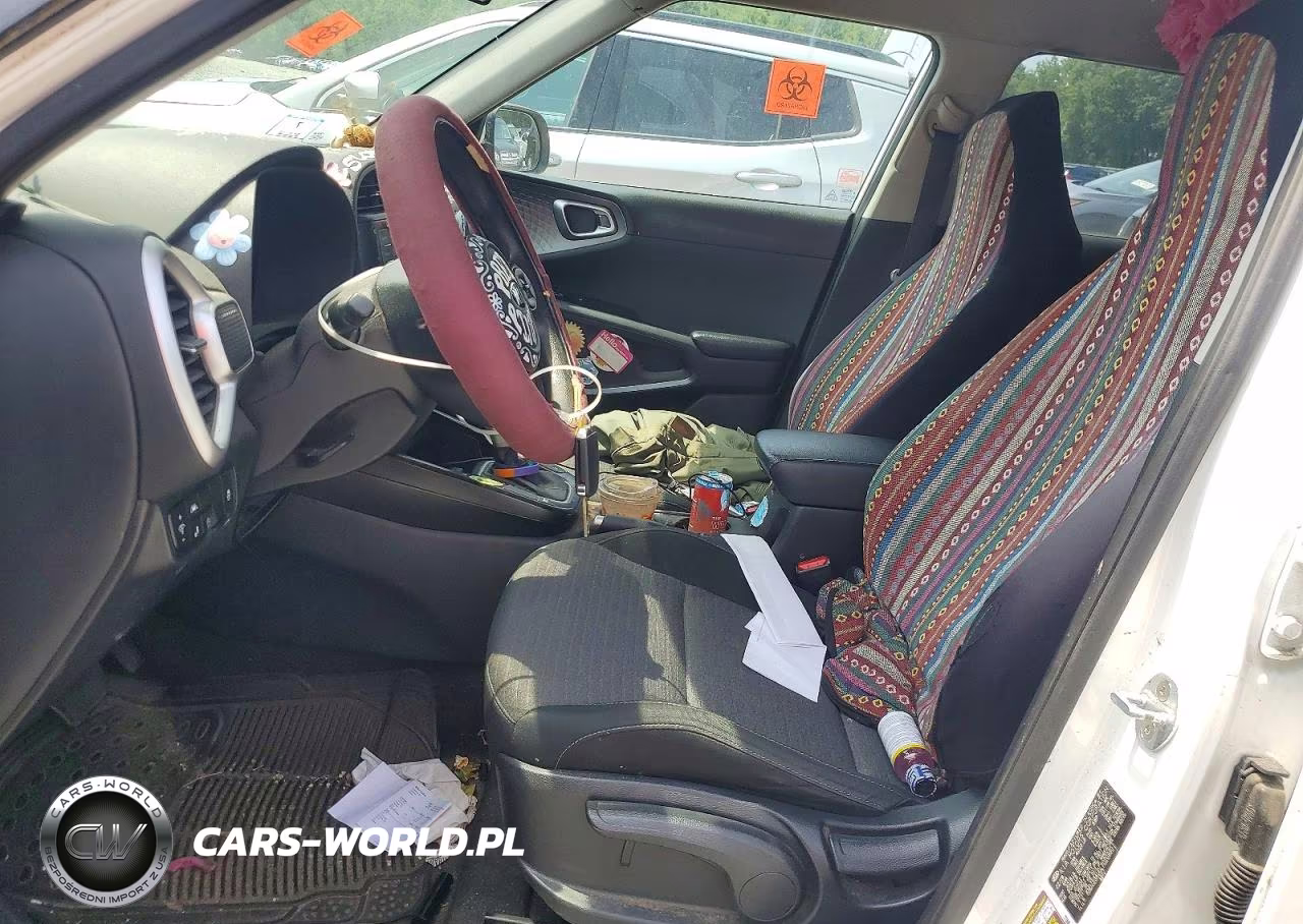 2020 Kia Soul VIN:KNDJ23AU0L7020990 - 7