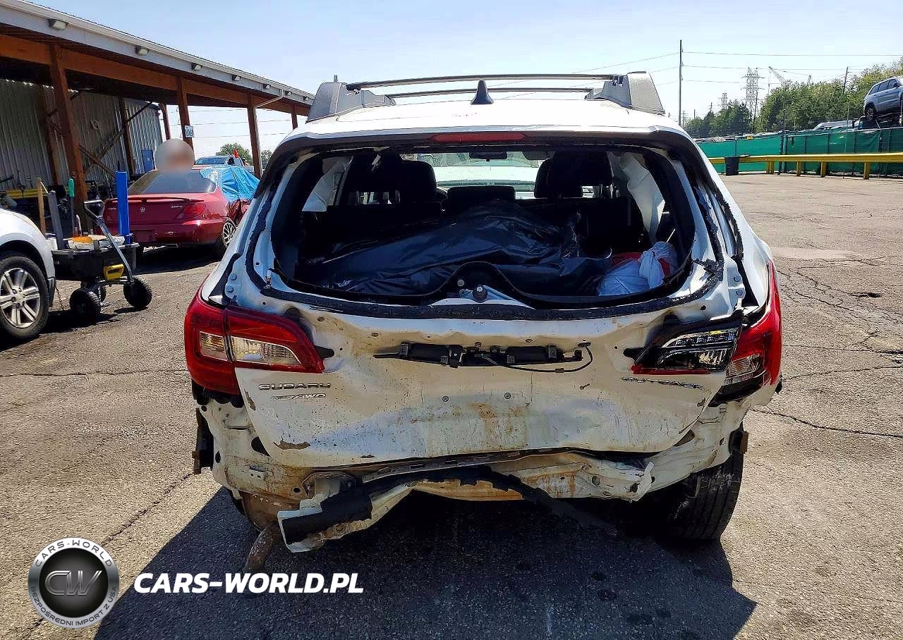 2018 Subaru Outback 2.5I Premium VIN:4S4BSACC0J3221317 - 6