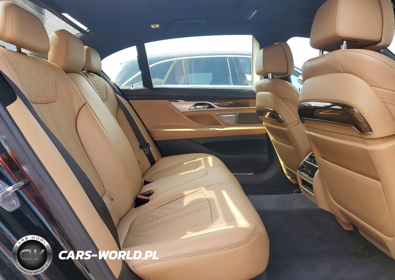 2018 BMW 750 Xi VIN:WBA7F2C59JB238674 - 10
