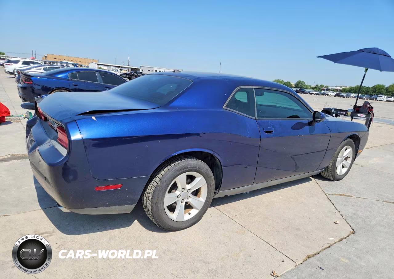 2014 Dodge Challenger Sxt VIN:2C3CDYAG2EH247717 - 3