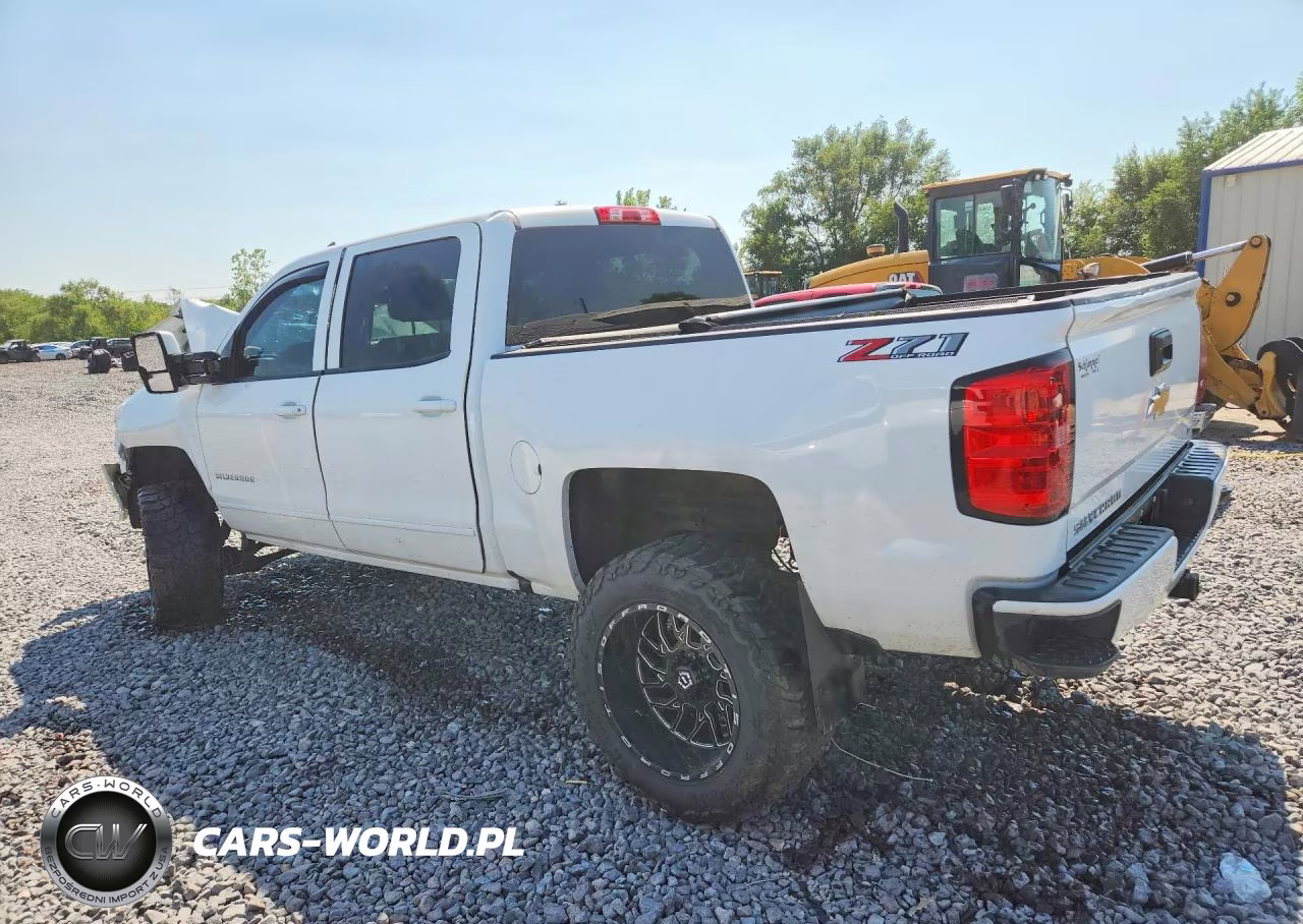 2018 Chevrolet Silverado K1500 Lt VIN:3GCUKREC4JG437743 - 2