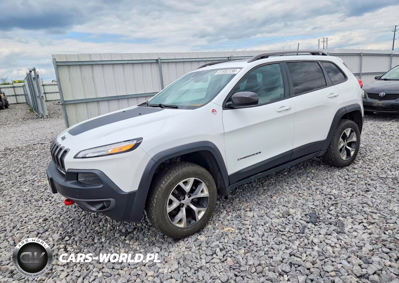 2016 Jeep Cherokee – zdjęcie 1 z 13