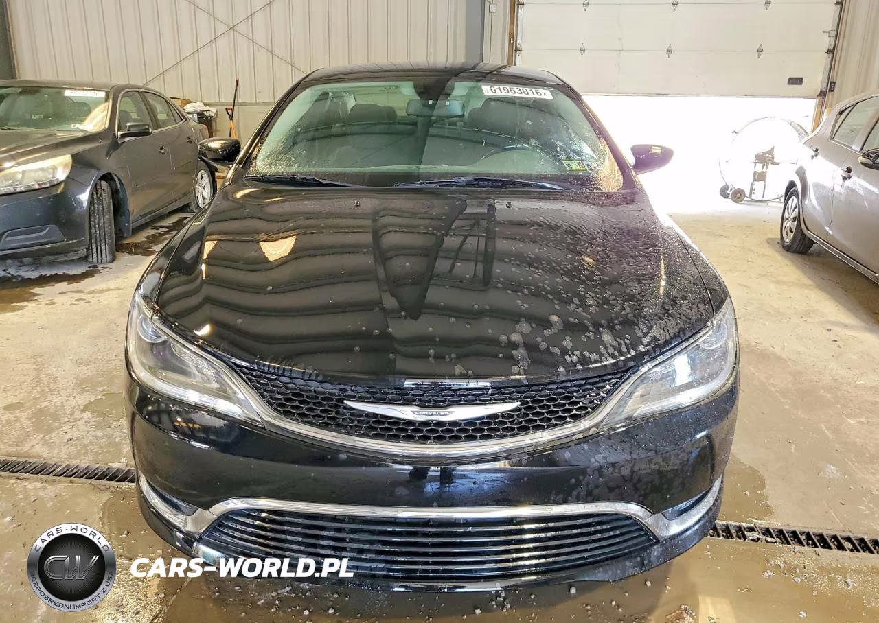 2015 Chrysler 200 Limited VIN:1C3CCCABXFN733274 - 5