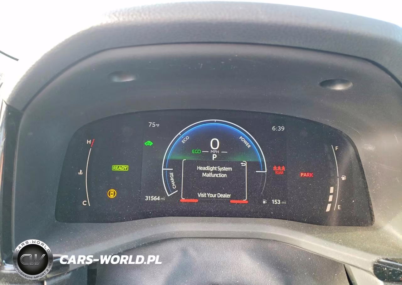 2025 Toyota Camry Le VIN:4T1DAACK0SU073779 - 9