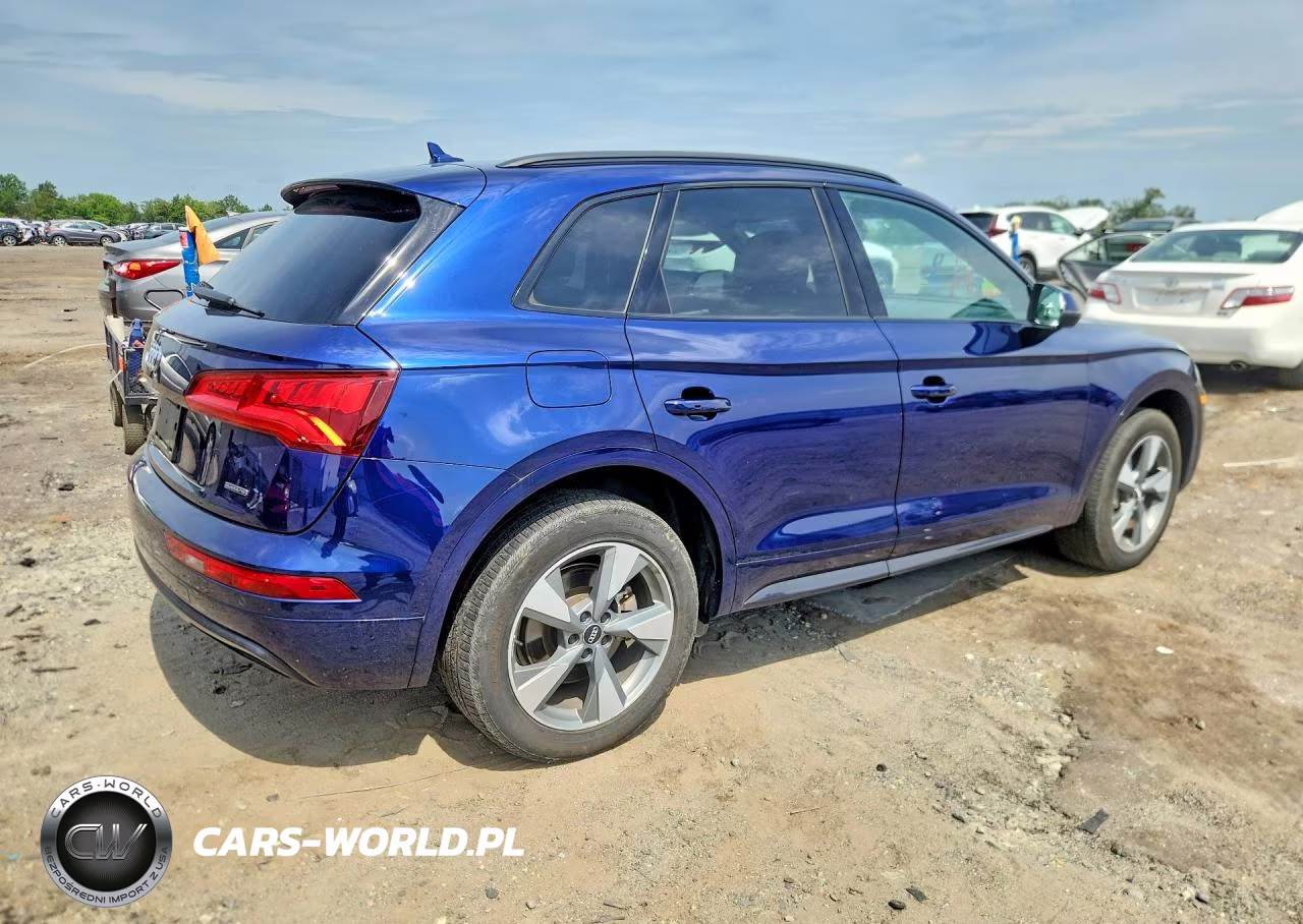 2020 Audi Q5 Premium VIN:WA1ANAFYXL2111747 - 3