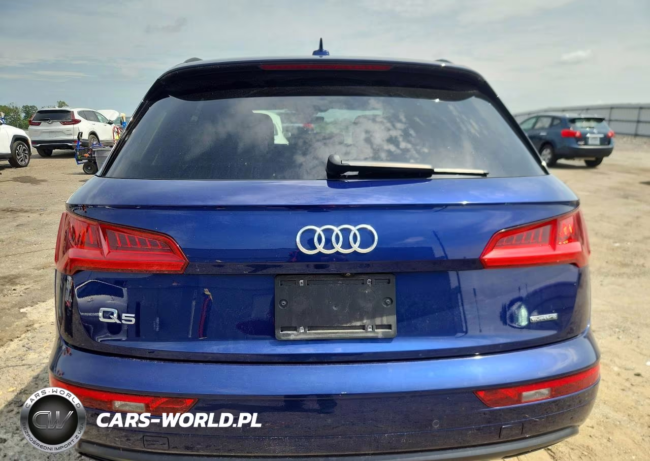 2020 Audi Q5 Premium VIN:WA1ANAFYXL2111747 - 6