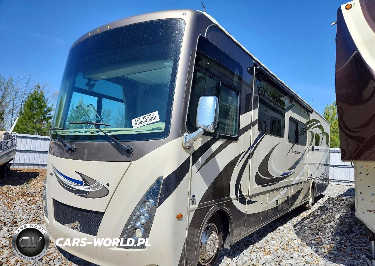 2018 Ford Motorhome Chassis Recreational Vehicle VIN:1F66F5DY0J0A12711 - 2