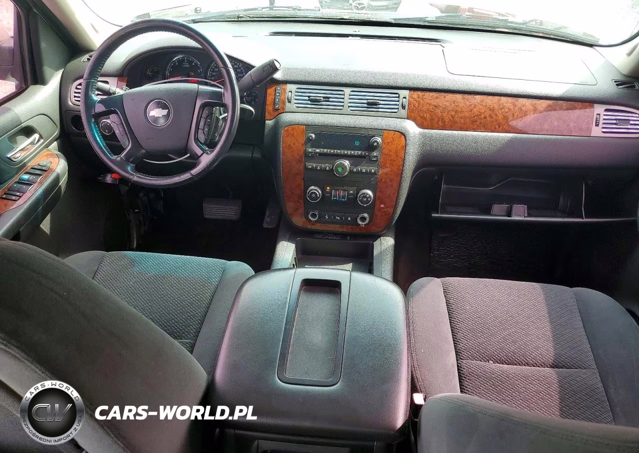 2008 Chevrolet Avalanche K1500 VIN:3GNFK12358G168796 - 8