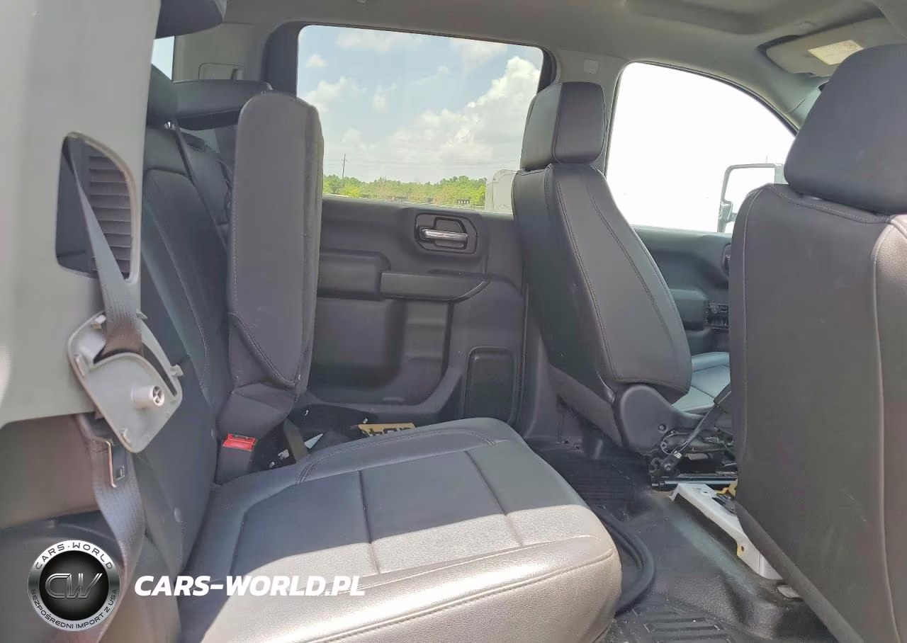 2021 Chevrolet Silverado C3500 VIN:1GB4WREY3MF285352 - 10