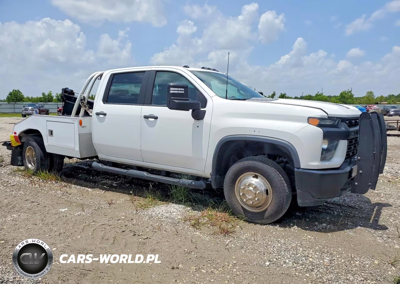 2021 Chevrolet Silverado C3500 VIN:1GB4WREY3MF285352 - 4