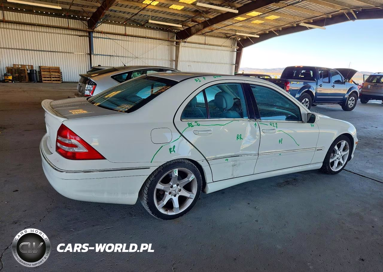 2007 Mercedes-Benz C 230 VIN:WDBRF52H67F905208 - 3