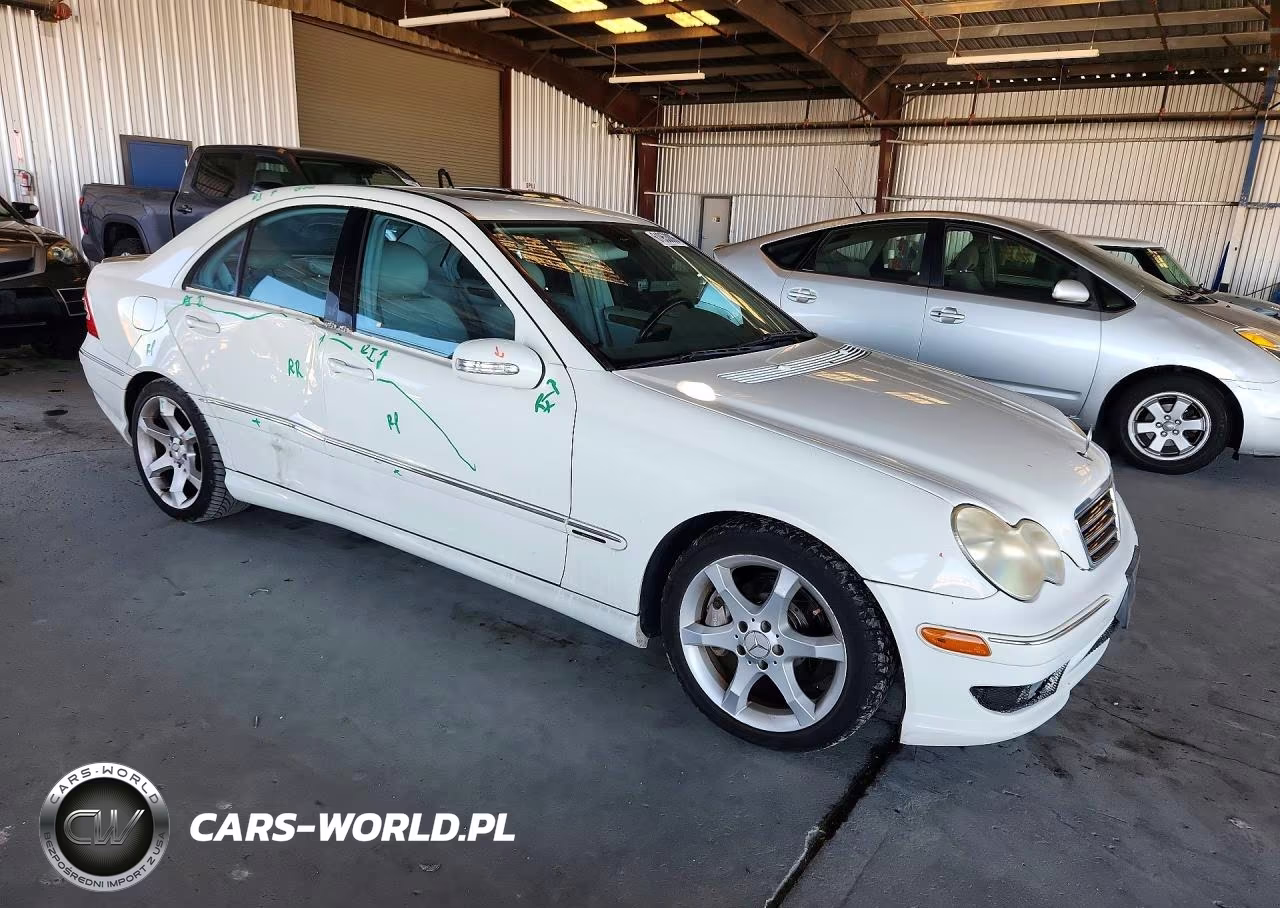 2007 Mercedes-Benz C 230 VIN:WDBRF52H67F905208 - 4