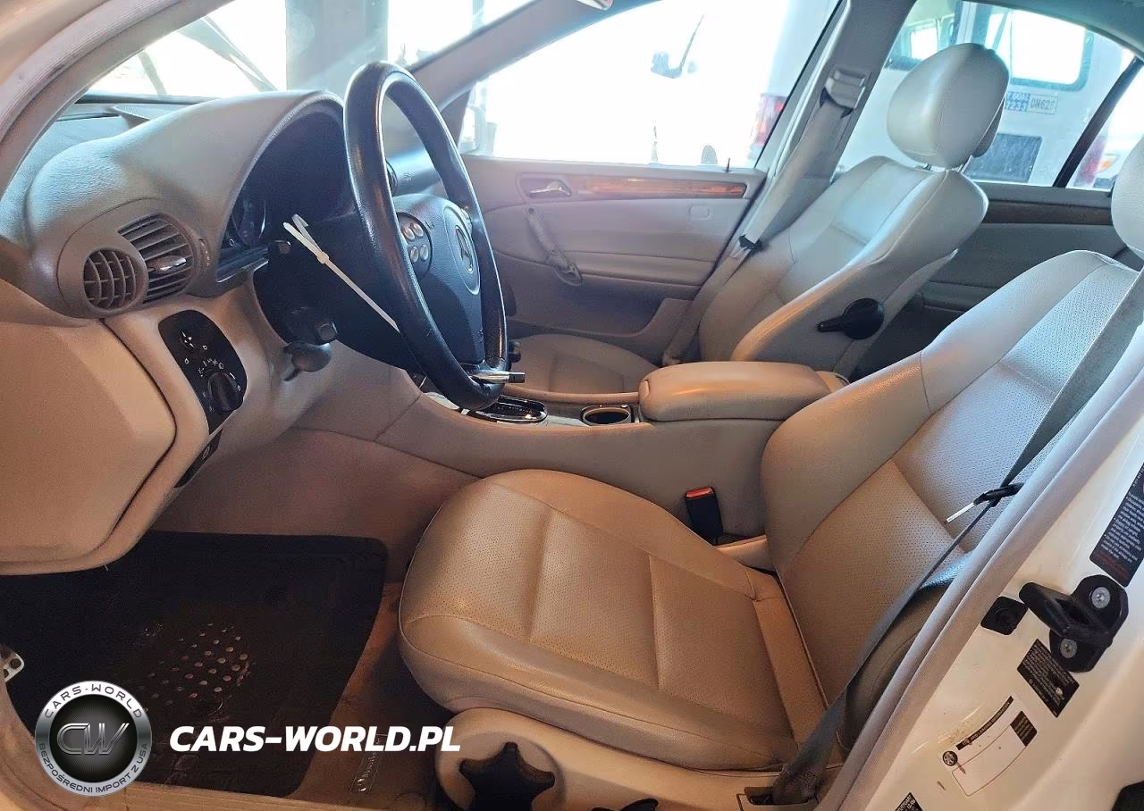 2007 Mercedes-Benz C 230 VIN:WDBRF52H67F905208 - 7
